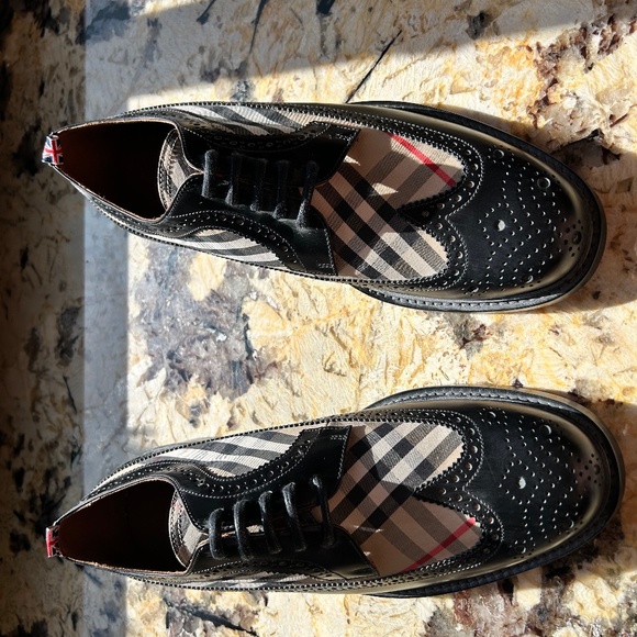 Burberry mens black vintage check Derby shoe - Picture 1 of 5
